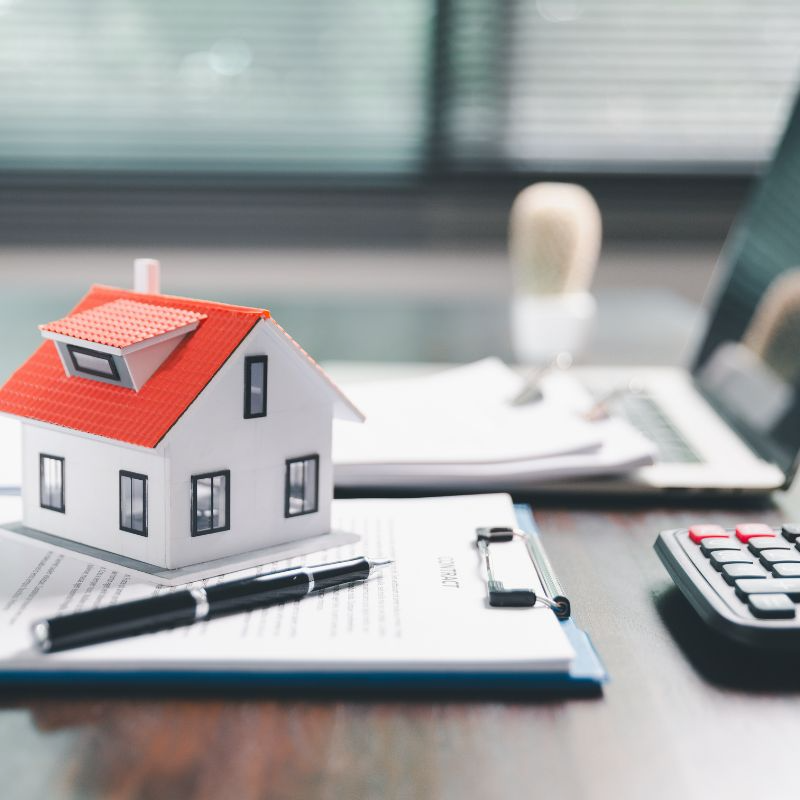 NAF Realtors | Acompañamiento en Cierre y Legalidad